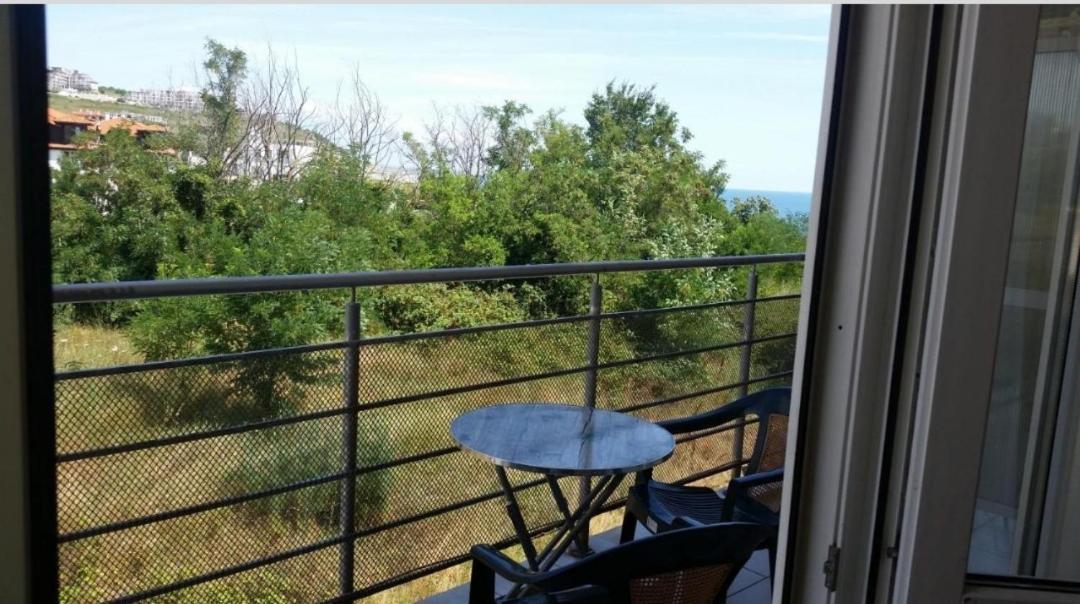 Rose Apartment On The Beach Byala  Exterior photo